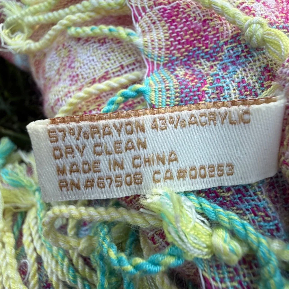 B+ Collection Eighteen Pink Paisley Scarf Rayon Blend Fringe Wrap 21x72